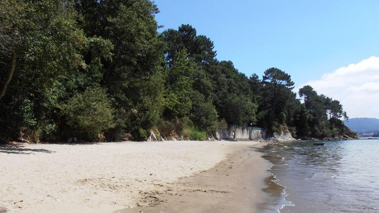 Villa Casa Con Jardin En La Playa De Almieiras Fene Esterno foto